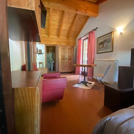 Hotel Quai 2*
