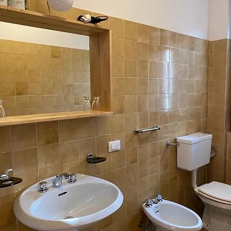 Hotel Quai Monno