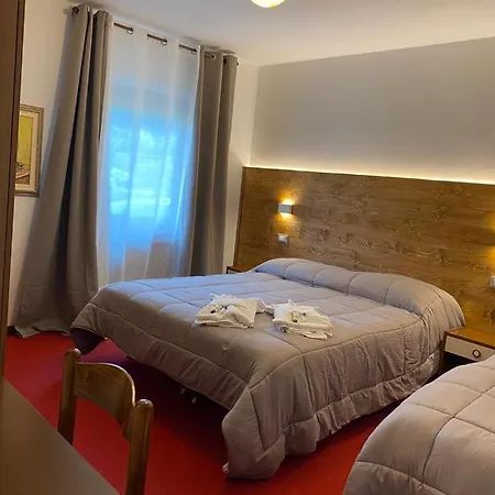 Hotel Quai Monno
